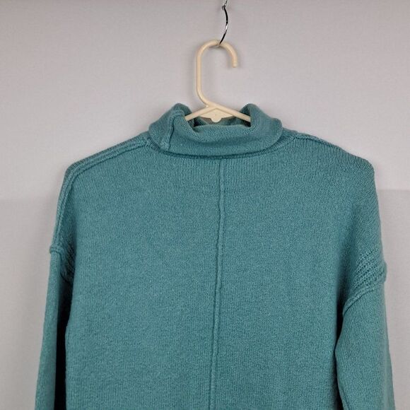Gap Ladies Pullover sweater NWOT - Picture 10 of 11